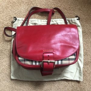 Women’s Burberry smooth leather saddle bag